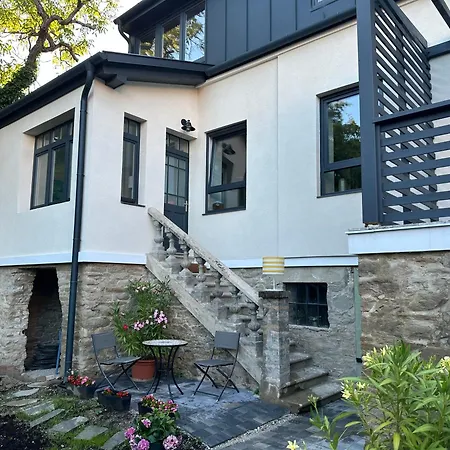 Pelso Luxury Villa *