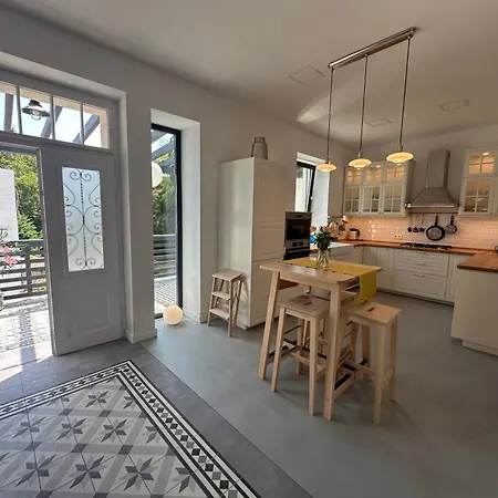 Villa Pelso Luxury *