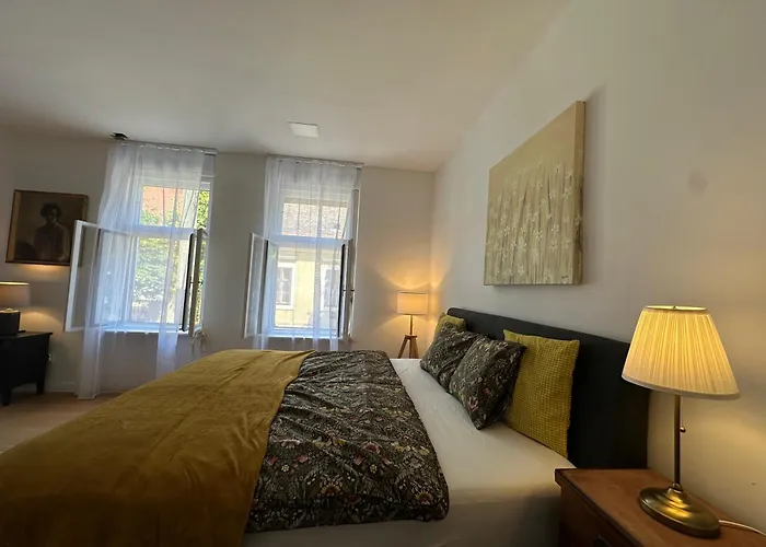 Pelso Luxury Villa *